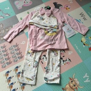 NWT Disney Pajama Set